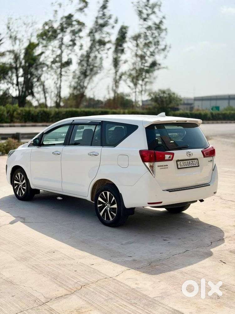 Toyota Innova Crysta [2020-ongoing] 2.4 Zx At 7 Str, 2022, Diesel
