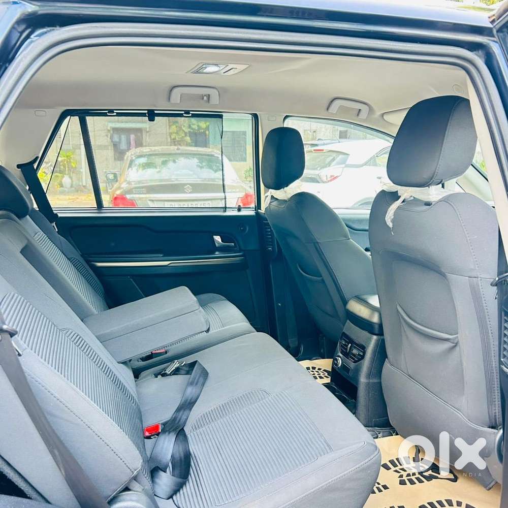 Tata Hexa 2017 Diesel Well Maintained All Original Company Maintained