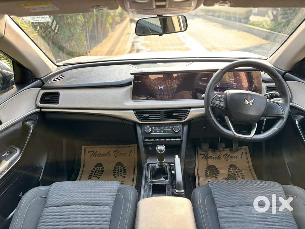 Mahindra Xuv700 2.2 Ax 5 Diesel Mt 7 Str, 2022, Diesel