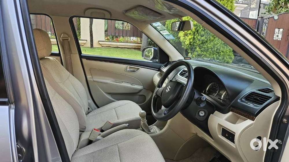 Maruti Suzuki Swift Dzire 1.2 Vxi Bsiv, 2014, Petrol