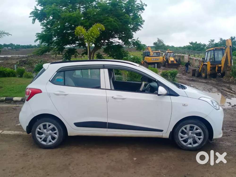 Hyundai Grand I10 2019 Petrol 34000 Km Driven