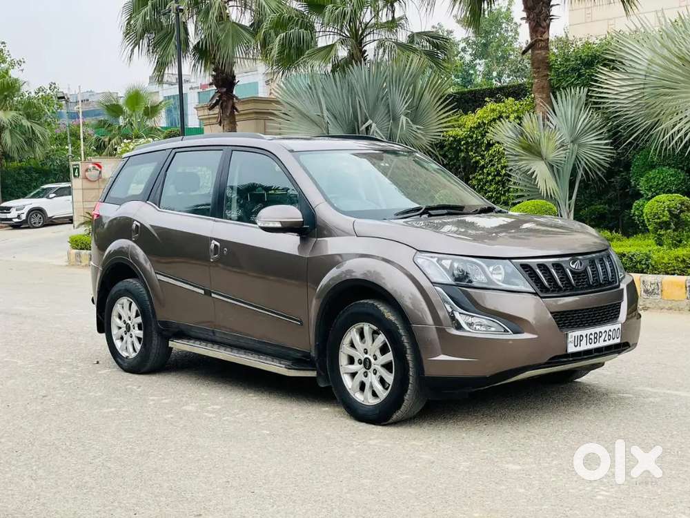 Mahindra Xuv500 W10 Fwd 2017 Diesel Auto Sunroof 1st Owner Top Model