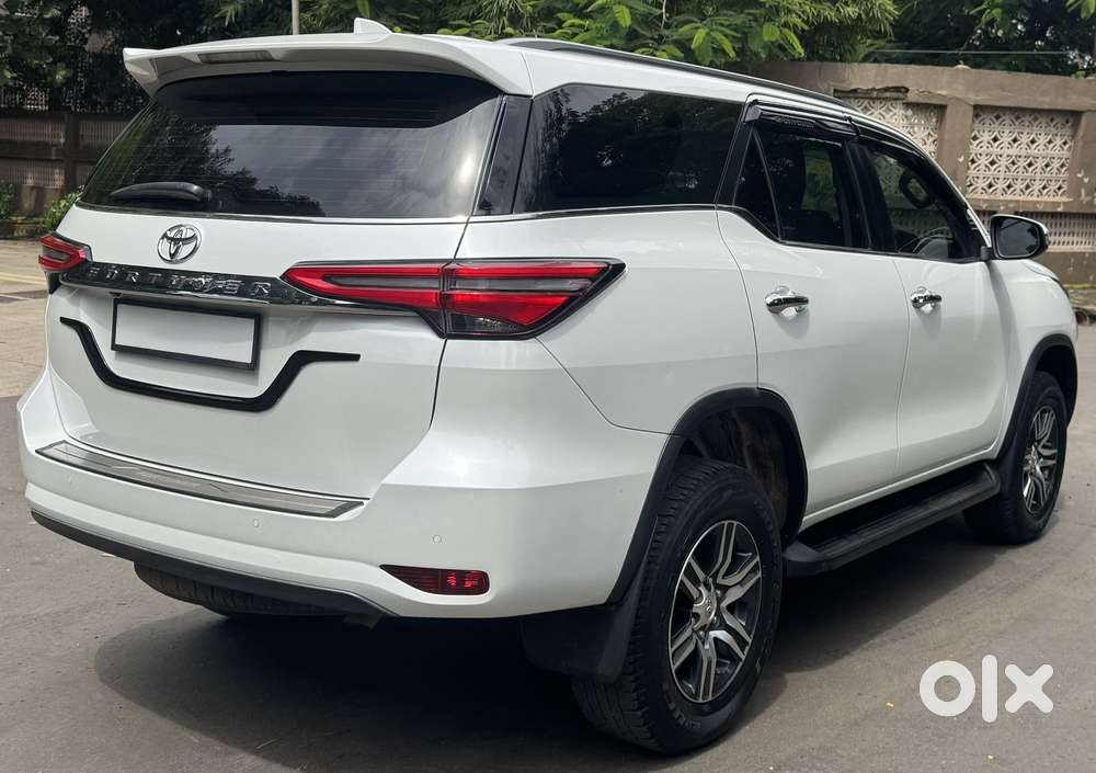 Toyota Fortuner [2021-ongoing] 2.8 2wd Diesel At, 2025, Diesel