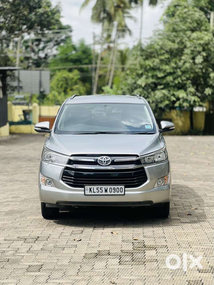 Toyota Innova Crysta 2.8 Gx At 7 Str, 2017, Diesel