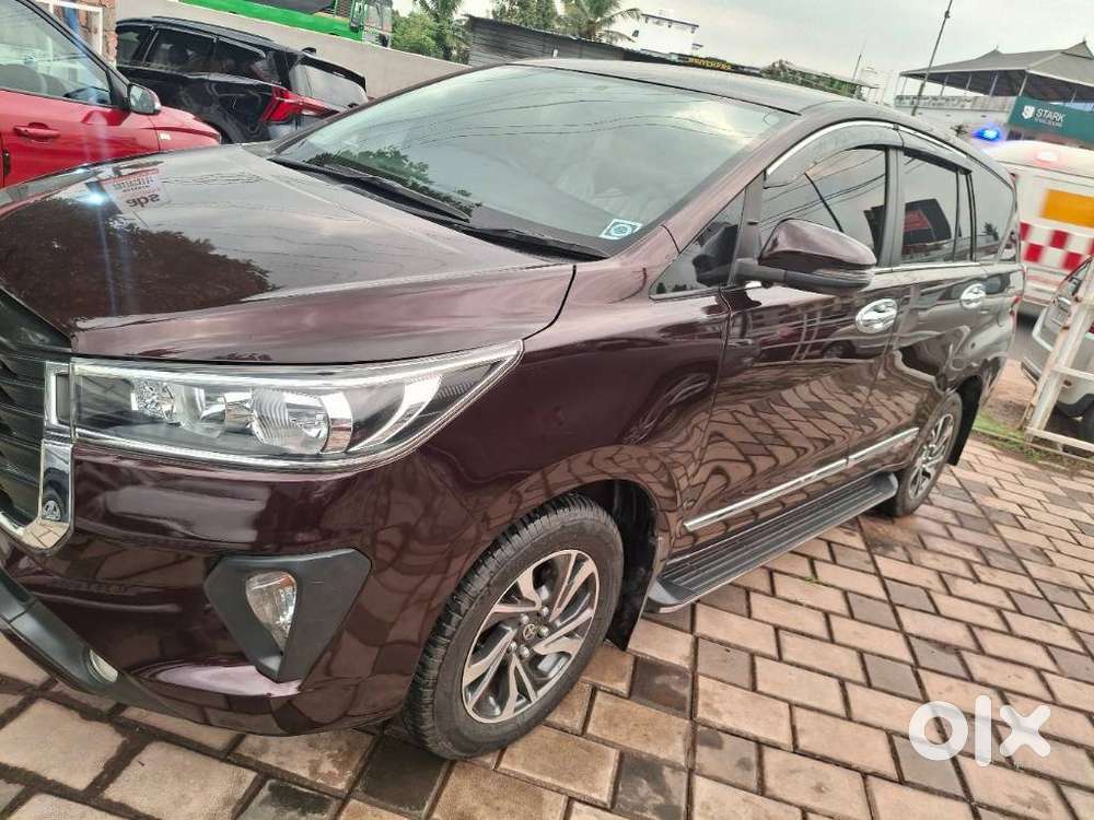 Toyota Innova Crysta 2.4 Gx Limited Edition At 8 Str, 2021, Diesel