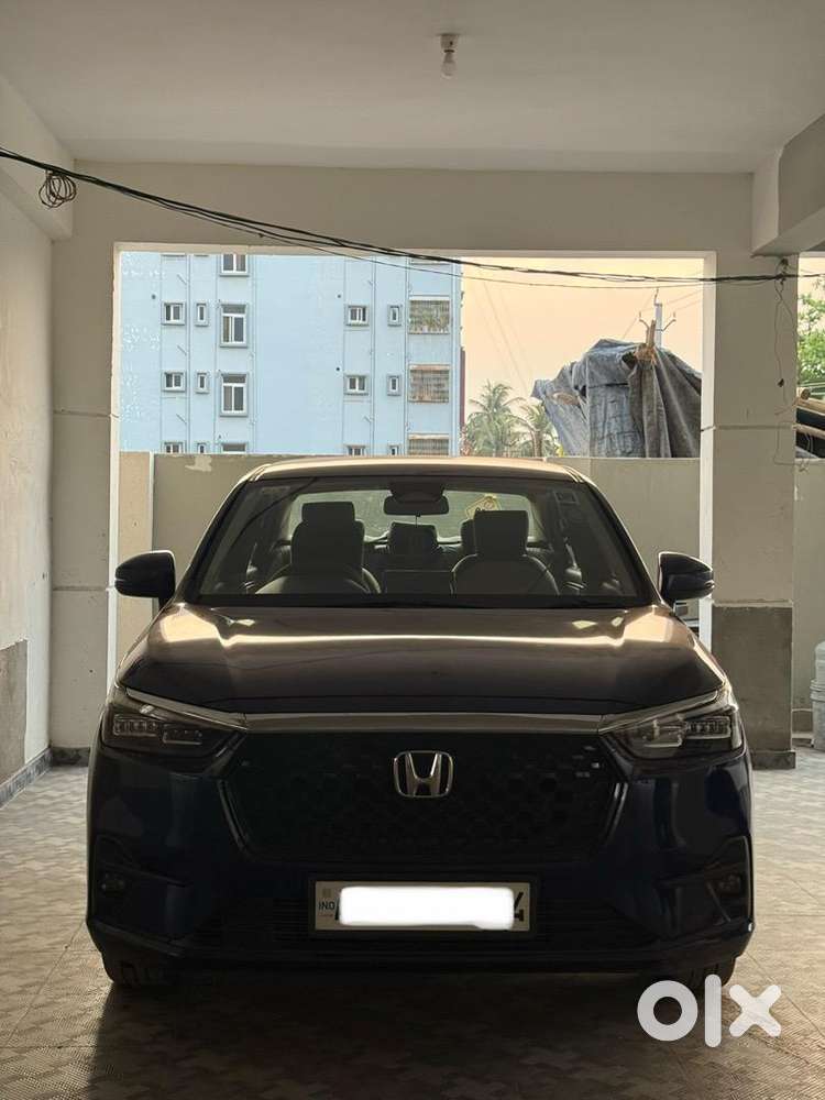 Honda Amaze 3g 2025 Petrol Well Maintained