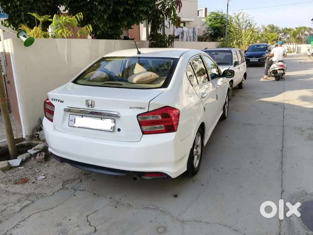 Honda City 2013 Cng & Hybrids 98000 Km Driven
