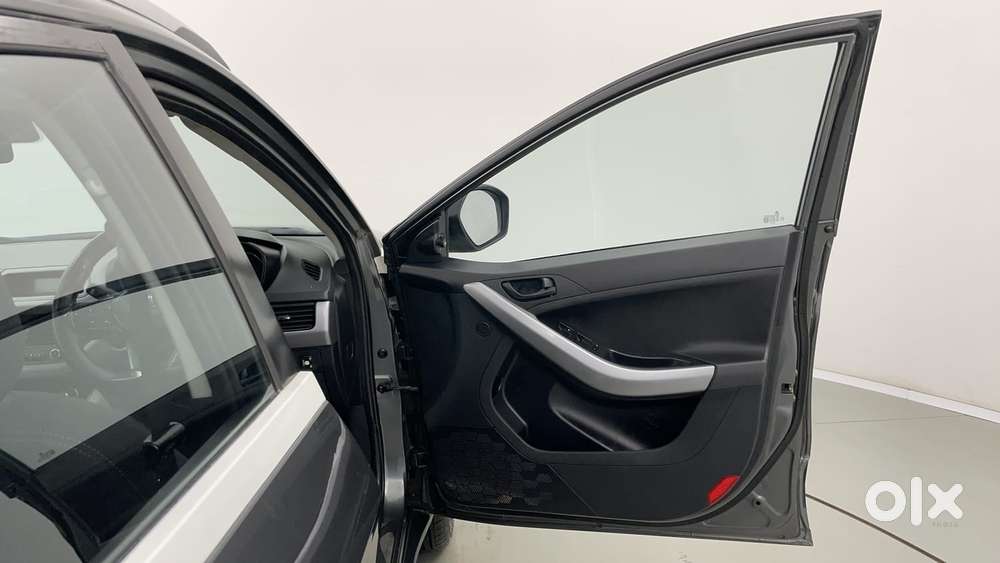 Tata Nexon 1.2 Revotron Xm (s), 2022, Cng & Hybrids