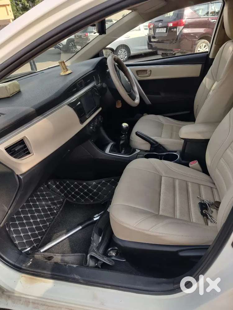 Toyota Corolla Altis 2016 Manual Petrol