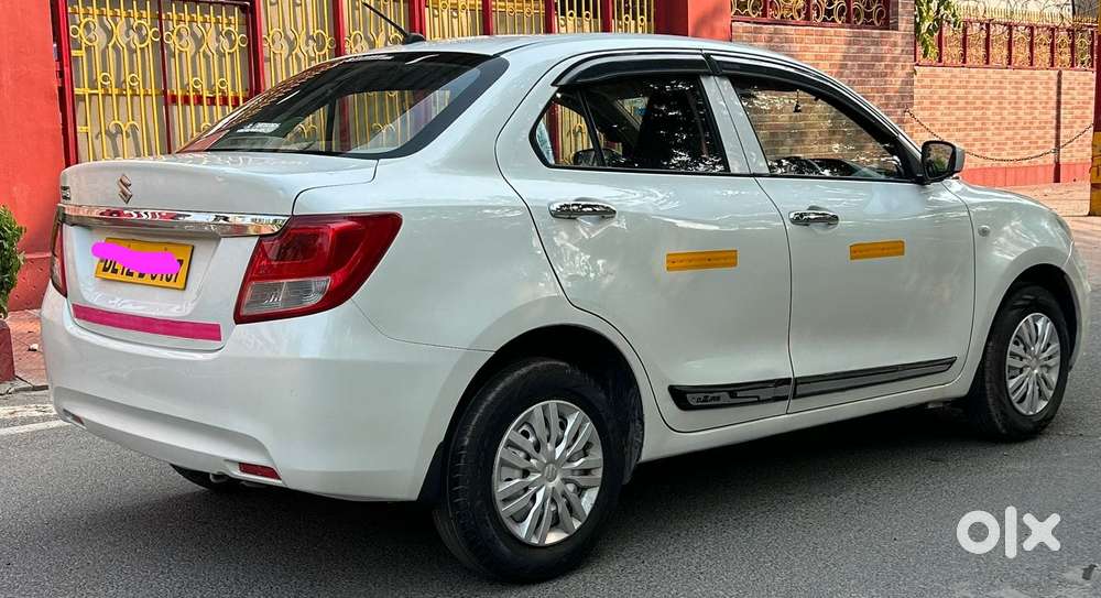 Maruti Suzuki Swift Dzire 1.2 Lxi Bsiv, 2023, Cng & Hybrids
