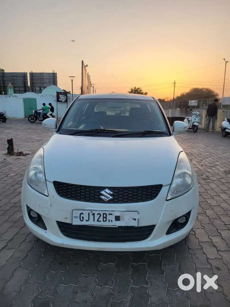 Maruti Suzuki Swift 2013 Petrol 100000 Km Driven