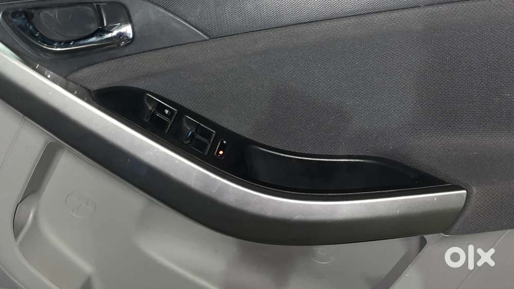 Tata Nexon 1.2 Revotron Xz Plus, 2018, Petrol