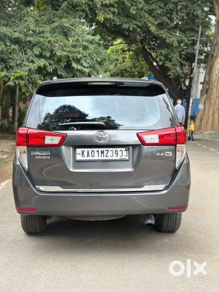 Toyota Innova Crysta [2020-ongoing] 2.4 Vx 7 Str, 2016, Diesel