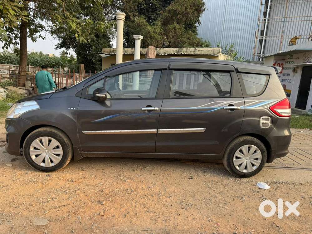 Maruti Suzuki Ertiga Vxi Abs Bs Iv, 2015, Petrol