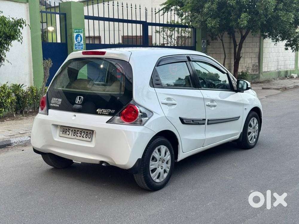 Honda Brio, 2015, Petrol
