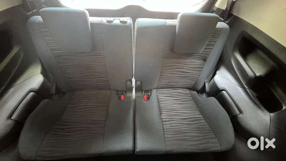 Toyota Innova Crysta [2020-ongoing] 2.4 Vx 8 Str, 2024, Diesel