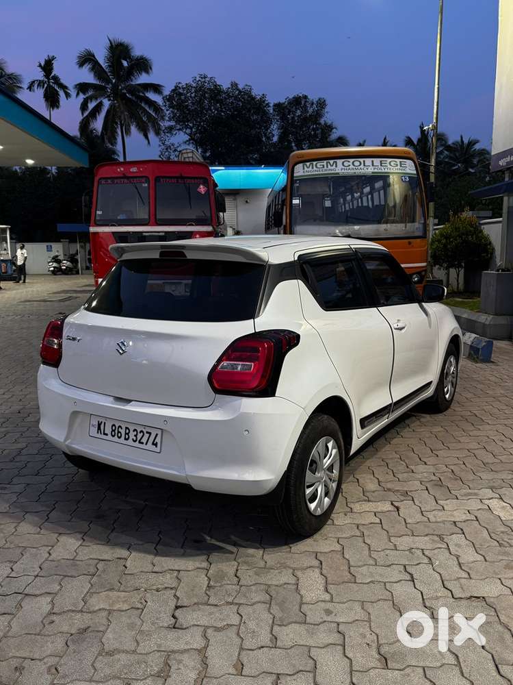Maruti Swift Petrol 2023 Vxi
