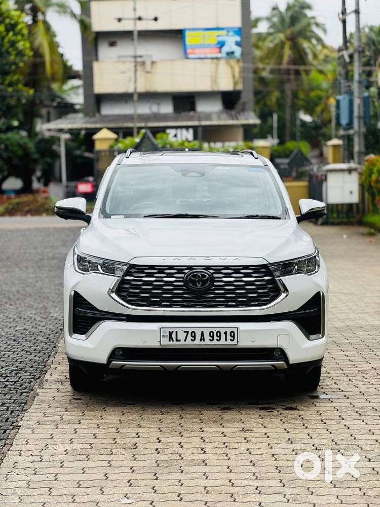 Toyota Innova Hycross 2.0 Zx Hybrid 7 Str, 2024, Electric