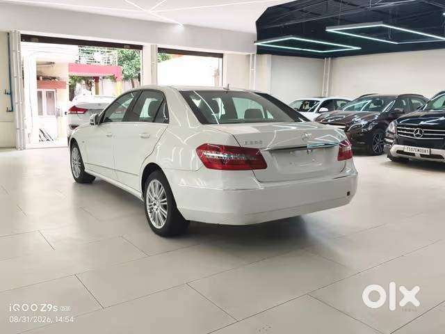 Mercedes-benz E-class 2012