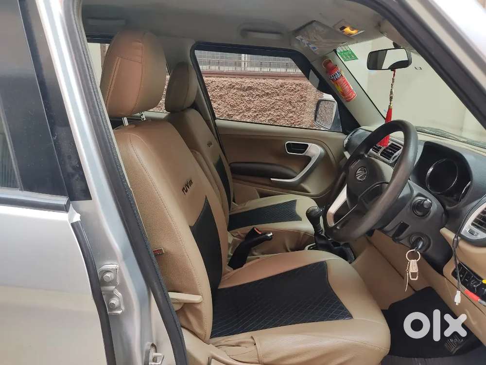 Mahindra Tuv 300 2016