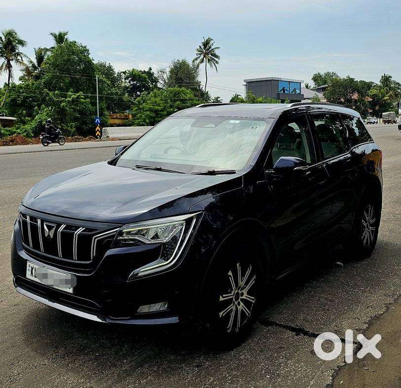 Mahindra Xuv700 2.0 Ax 7 Petrol At Luxury Pack Str, 2022, Petrol