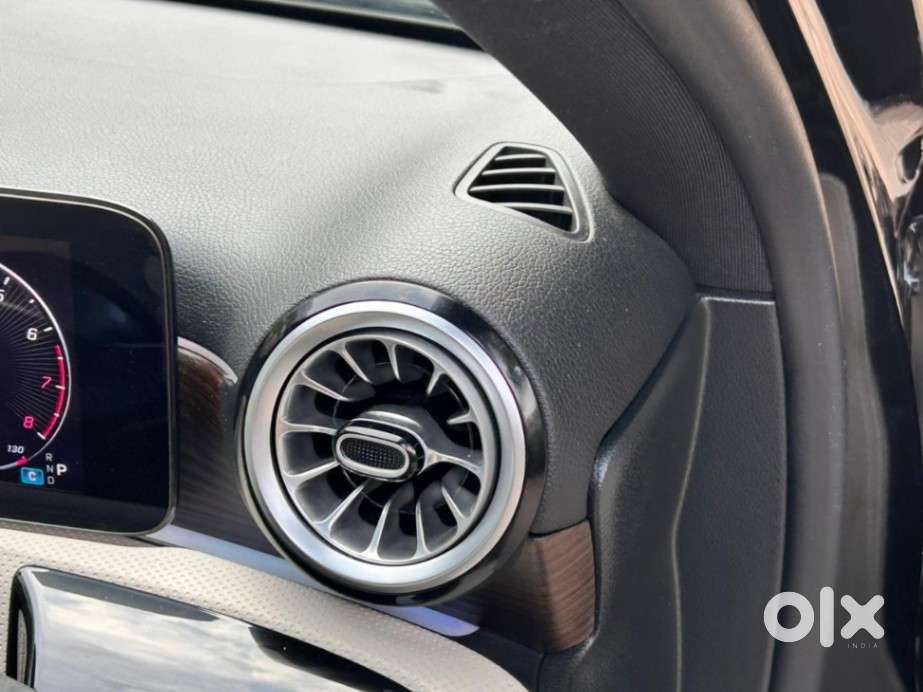 Mercedes-benz A-class Limousine 200, 2024, Petrol