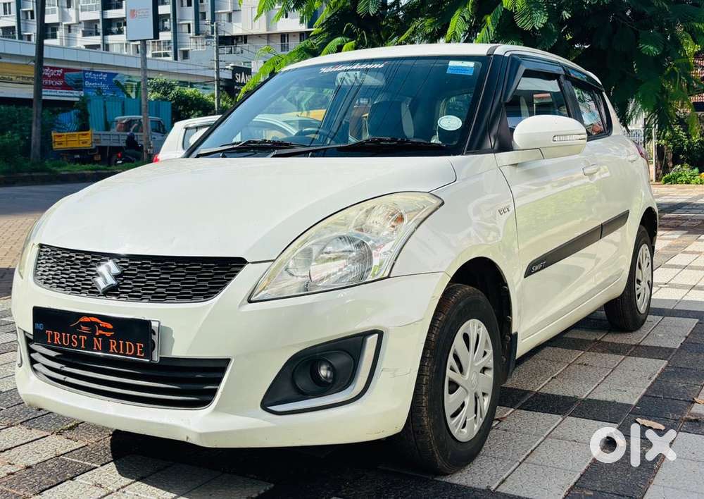 Maruti Suzuki Swift Vxi Optional, 2015, Petrol