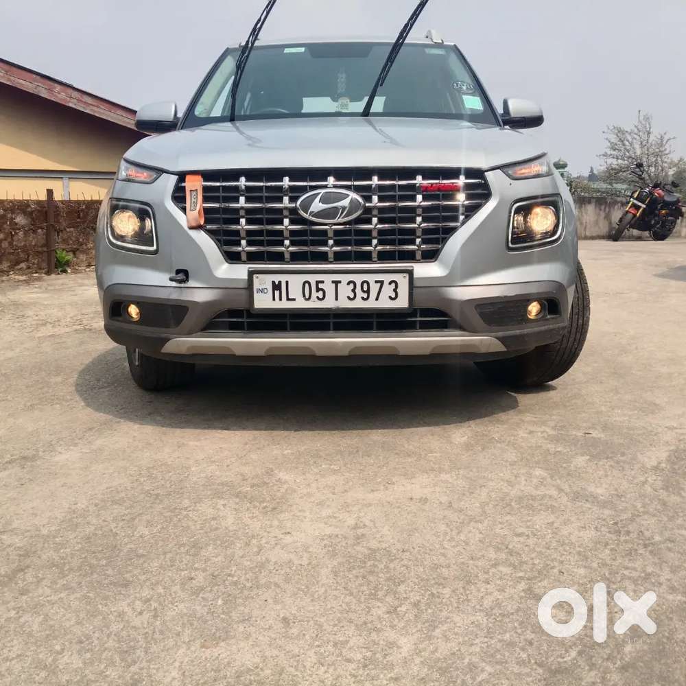 Hyundai Venue 2019 Petrol Well Maintained