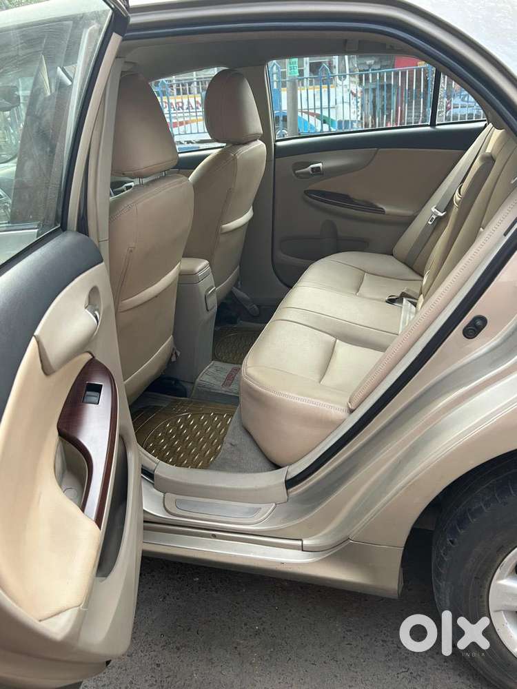 Toyota Corolla Altis 2010-2013 G, 2012, Petrol