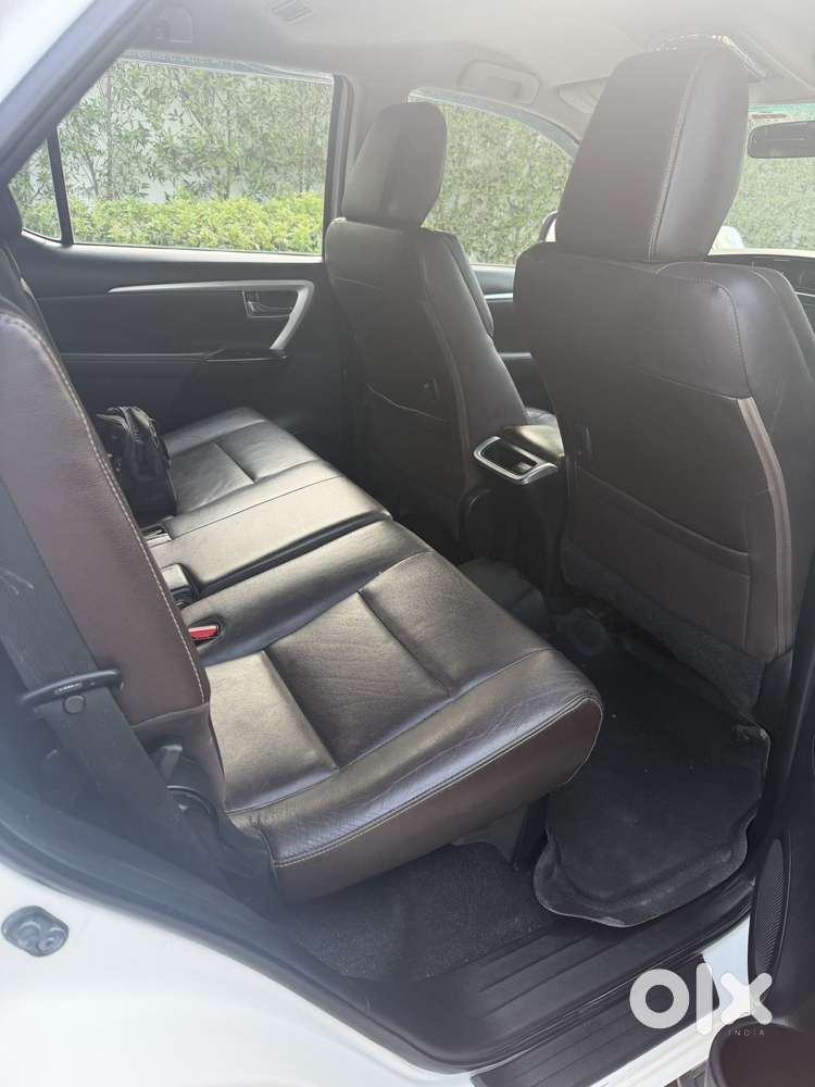 Toyota Fortuner 2.8 2wd At, 2016, Diesel