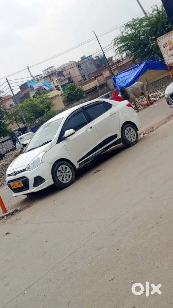 Hyundai Xcent 2016 Model