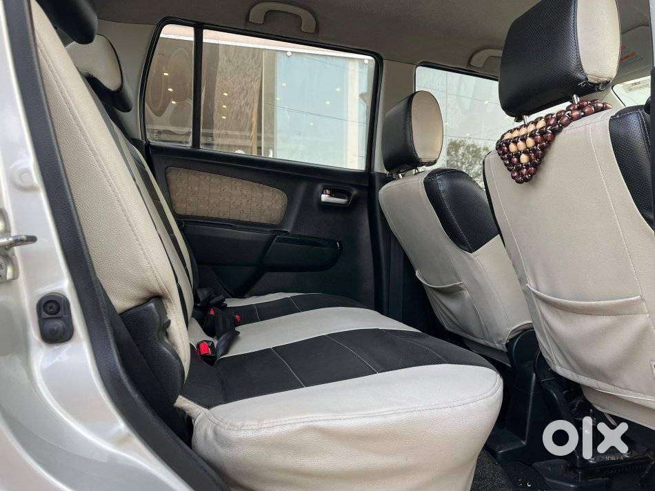 Maruti Suzuki Wagon R Vxi Amt Opt 1.2, 2017, Petrol