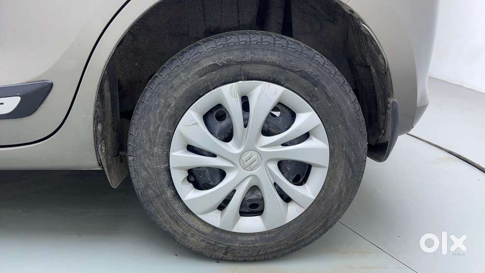 Maruti Suzuki Swift Amt Vvt Vxi, 2021, Petrol