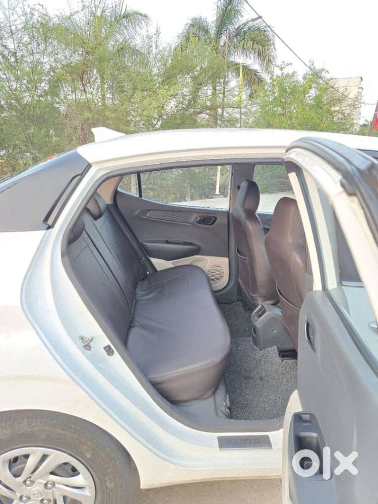 Hyundai Aura S Manual, 2023, Cng & Hybrids