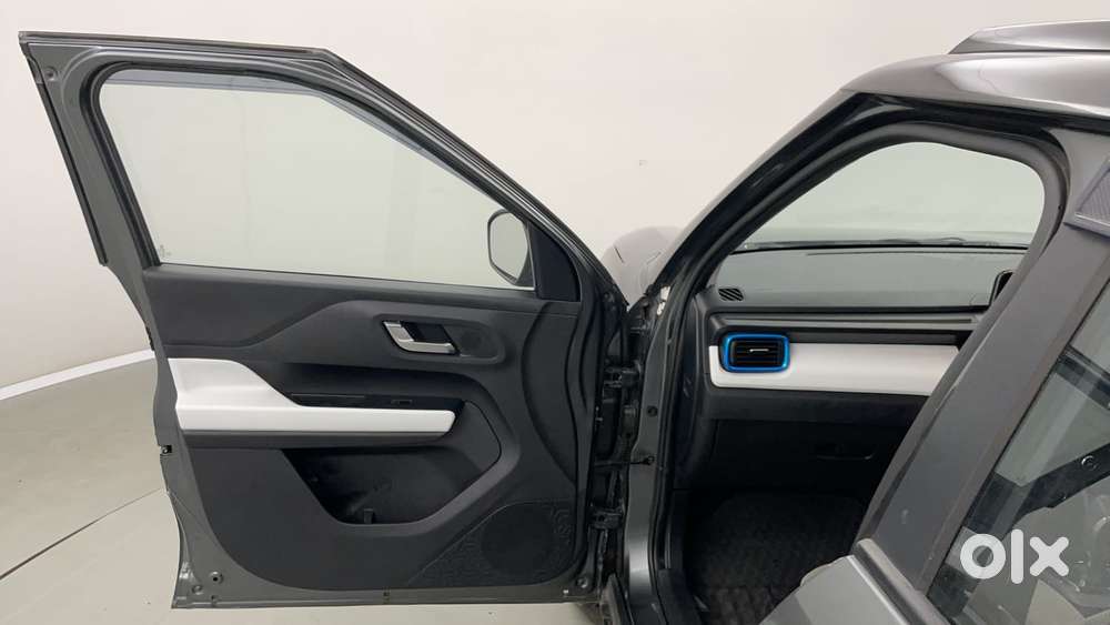 Tata Punch Creative Amt, 2021, Petrol