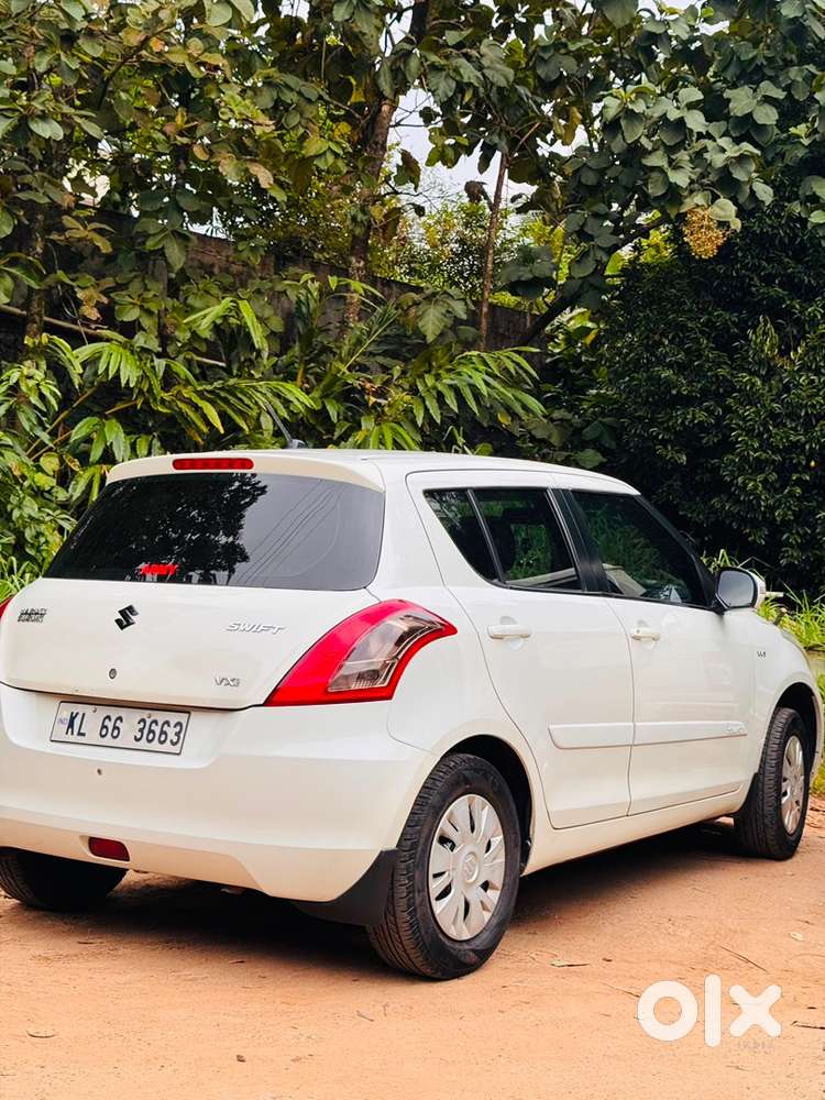 Maruti Suzuki Swift Petrol 2014