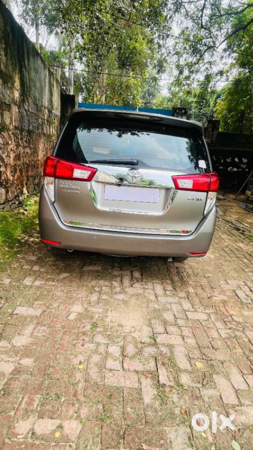 Toyota Innova Crysta 2.8 Gx At, 2018, Diesel