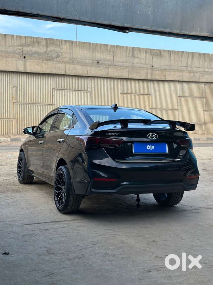 Hyundai Verna 1.6 Sx (o) Crdi At, 2019, Diesel