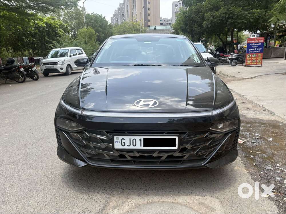 Hyundai Verna 1.5 Sx Ivt, 2023, Petrol