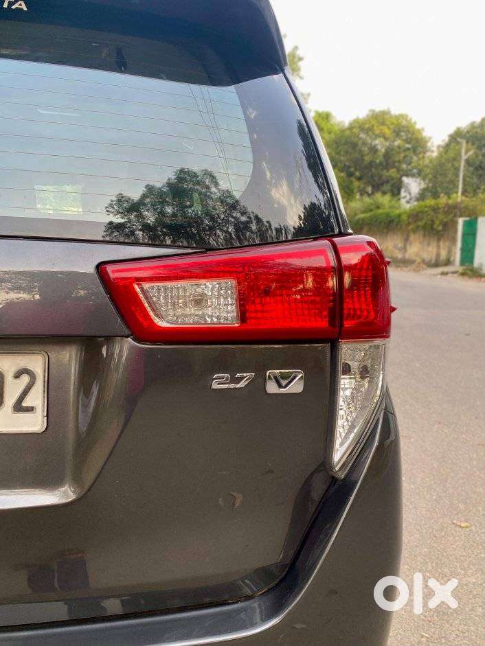 Toyota Innova Crysta 2.7 Vx Mt, 2016, Petrol