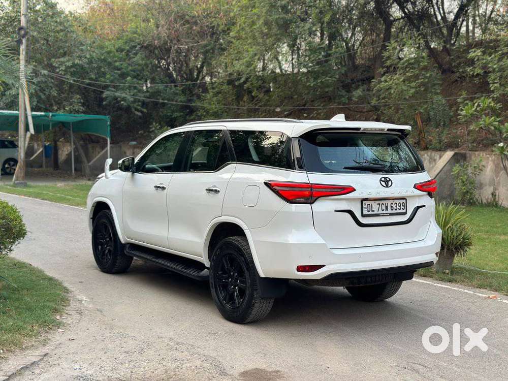 Toyota Fortuner 4x2 At 2.7 Petrol, 2024, Petrol