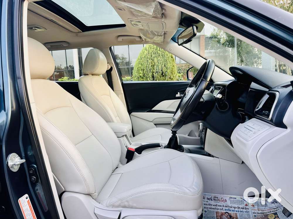 Mahindra Xuv300 W8 Diesel, 2021, Diesel