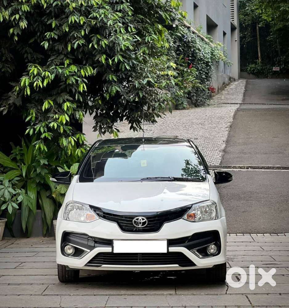 Toyota Etios Liva 1.4 Vxd Dual Tone, 2017, Diesel