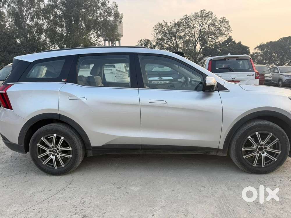 Mahindra Xuv700 2.2 Ax 7 Diesel Mt Luxury Pack Str, 2021, Diesel