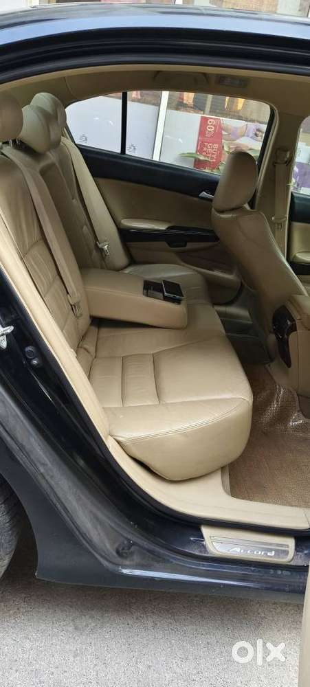 Honda Accord 2.4 Manual, 2011, Petrol