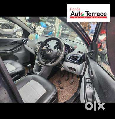 Tata Tiago Xz, 2022, Petrol