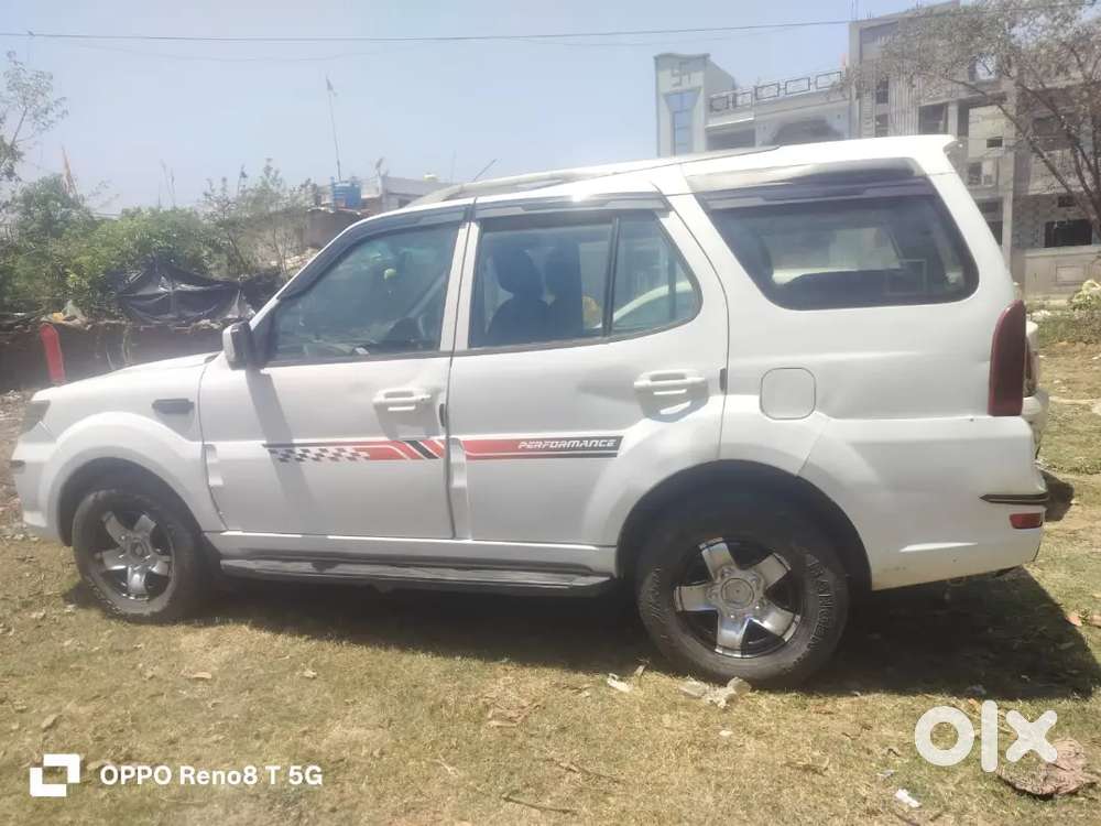 Tata Safari Storme 2015 Diesel Manual Car