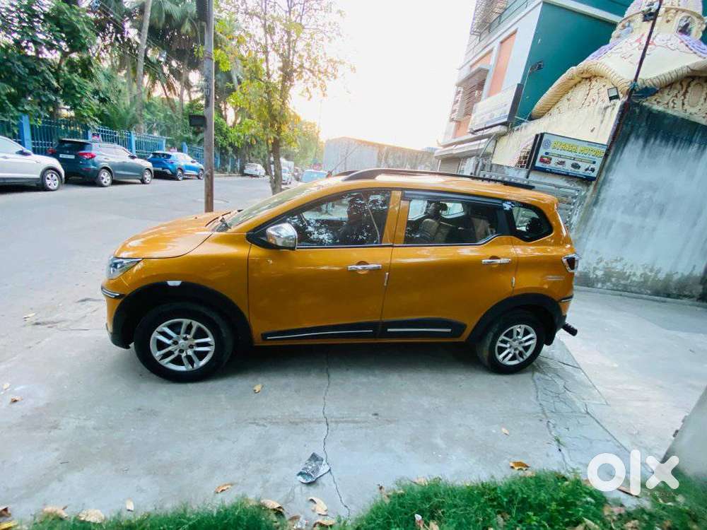 Renault Triber Rxt, 2021, Petrol