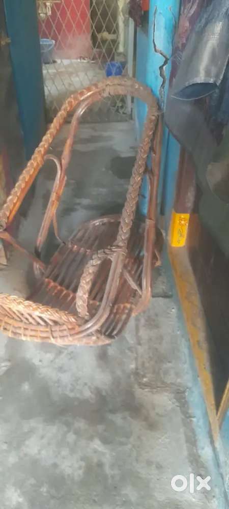 Hula swing