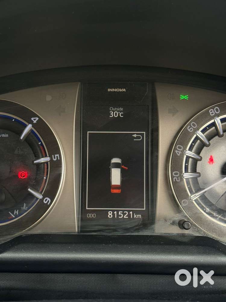 Toyota Innova Crysta 2.4 V, 2017, Diesel